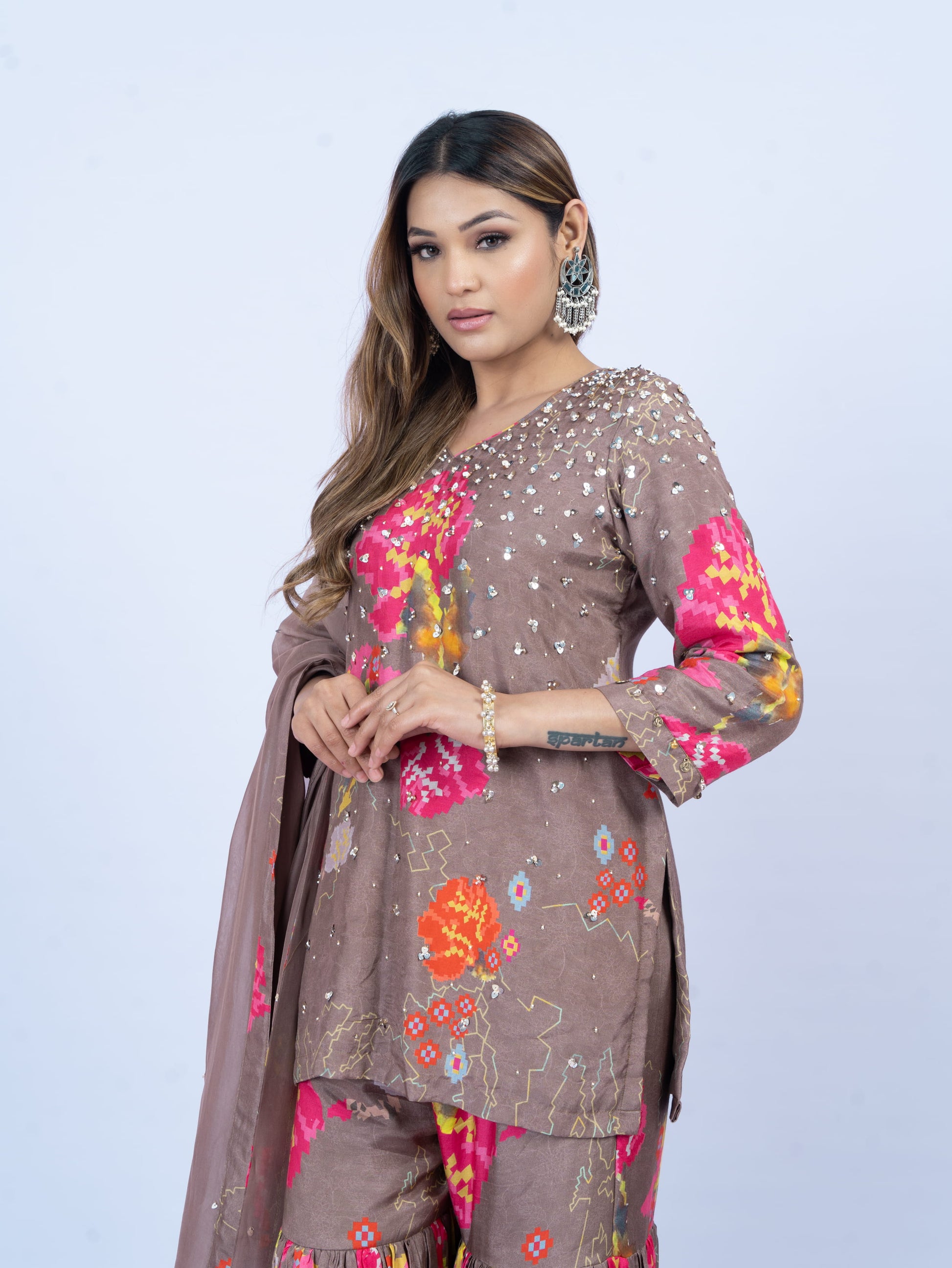 Embroidered sleeveless jumpsuit