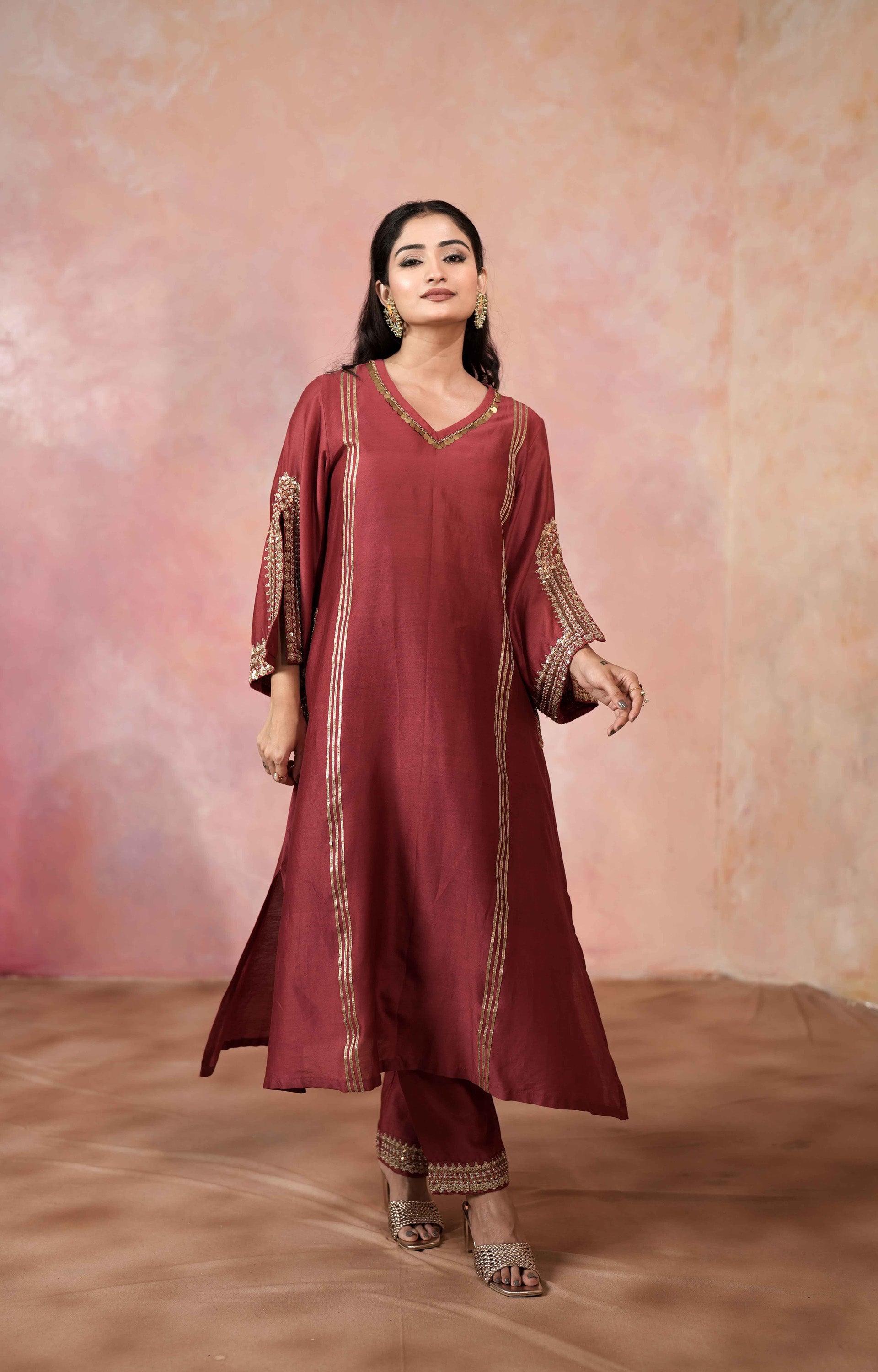 SLIGHT  A-LINE KURTA WITH EMBROIDERED STRAIGHT PANTS
