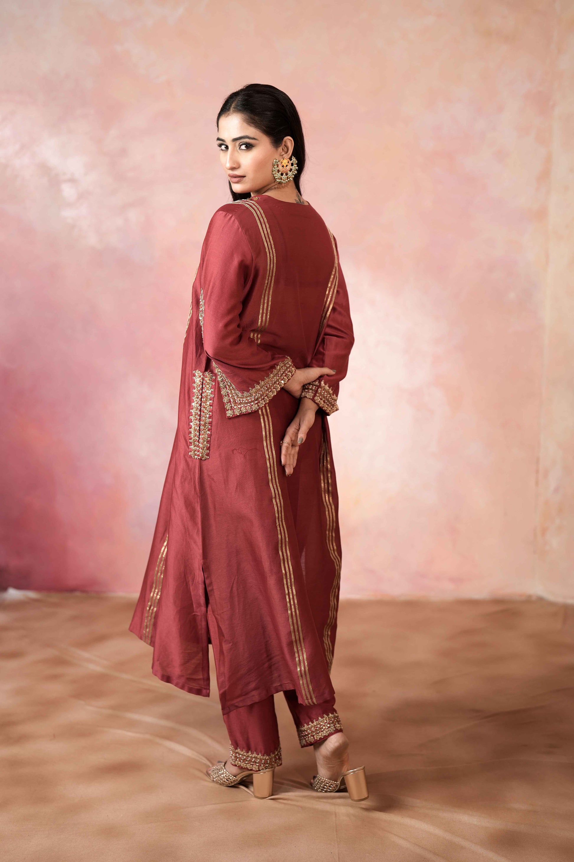 SLIGHT  A-LINE KURTA WITH EMBROIDERED STRAIGHT PANTS