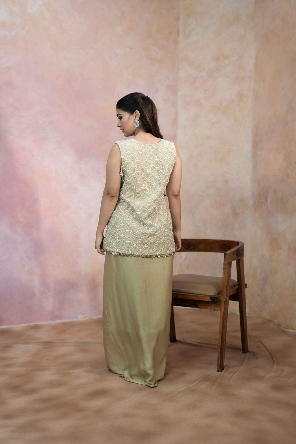 WAISTCOAT SET WITH A DRAPE