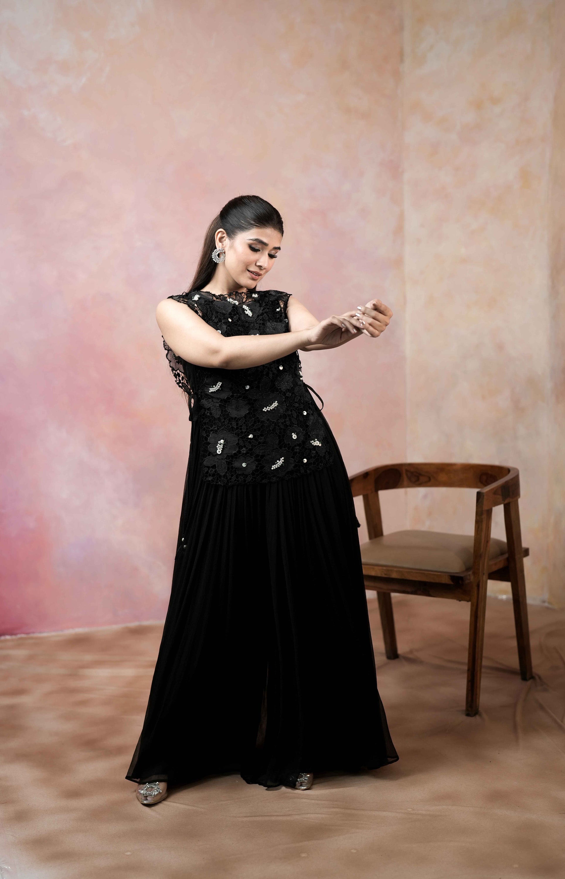 JUMPSUIT WITH AN EMBROIDERED BIB