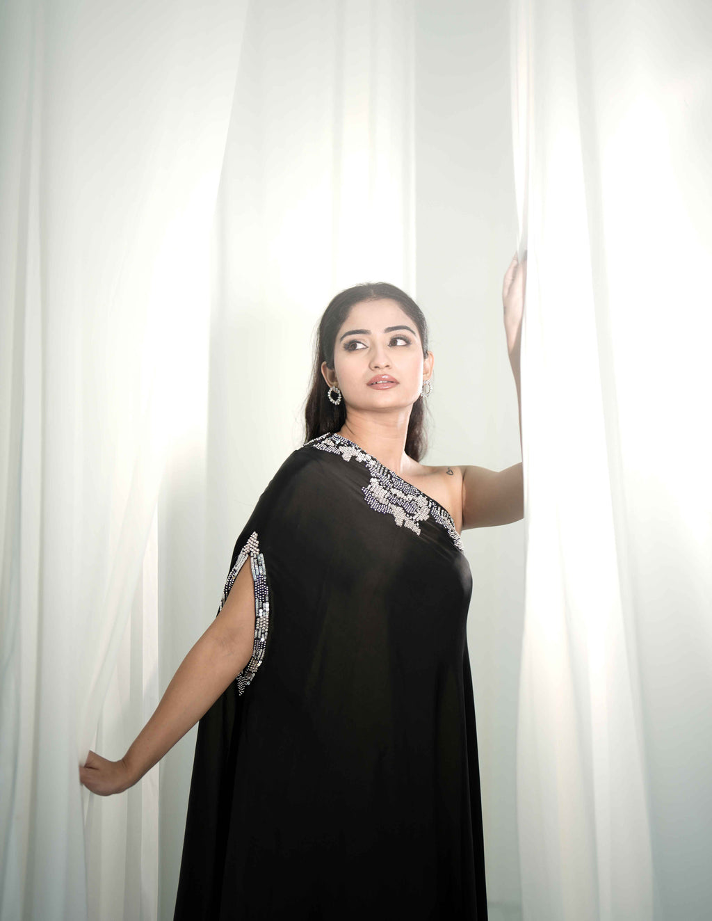 ONE SHOULDER FULL LENGTH DRESS
